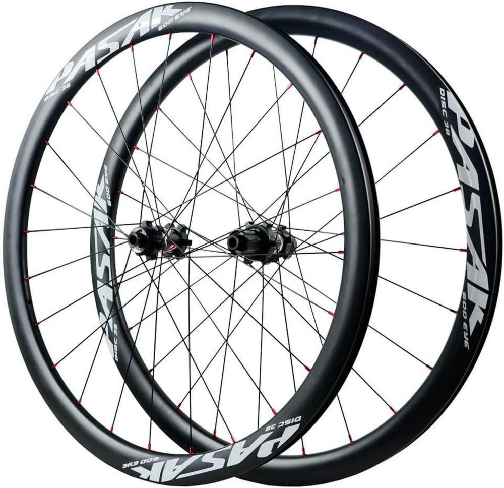 Set Ruote Corsa 700C in Carbonio con Freno a Disco, Mozzo 24 Raggi, Peso 1720g, Compatibile con 7-11 Velocità